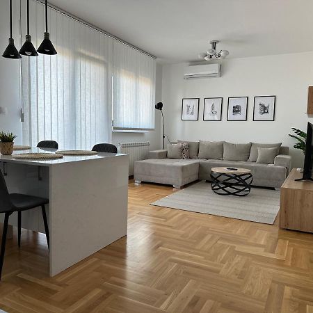 Apartment Aura Beograd Ngoại thất bức ảnh
